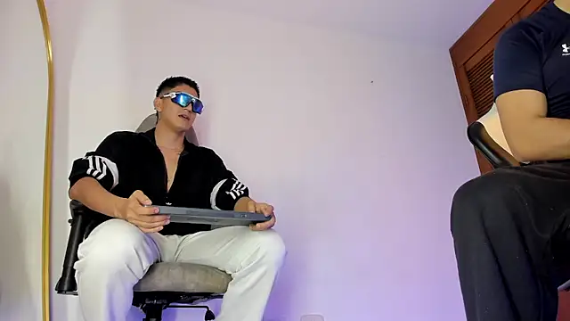 Snapshot of sotooliver3 chatting on 15, 1, 2026 sotooliver3 online show from 15, 1, 2026