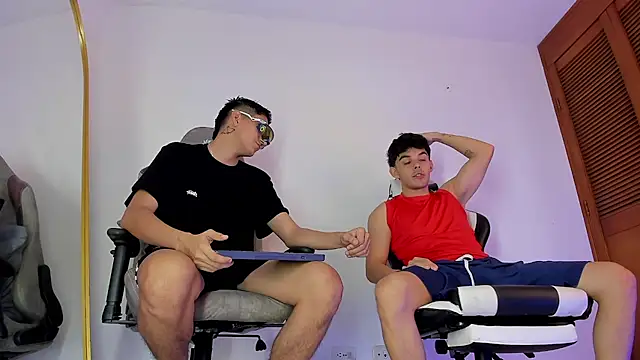 sotooliver3 online show from 9, 2, 2026