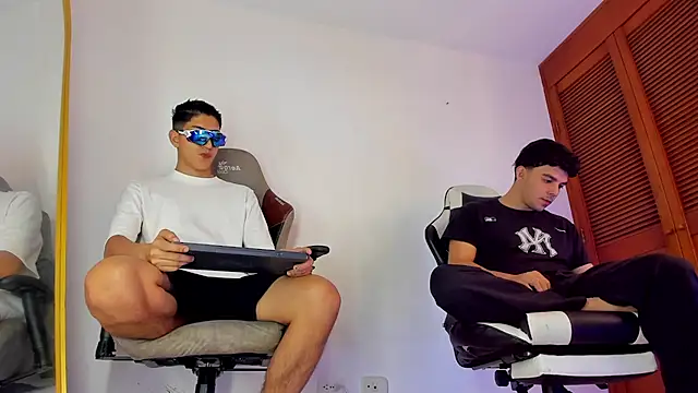 sotooliver3 online show from 22, 3, 2026