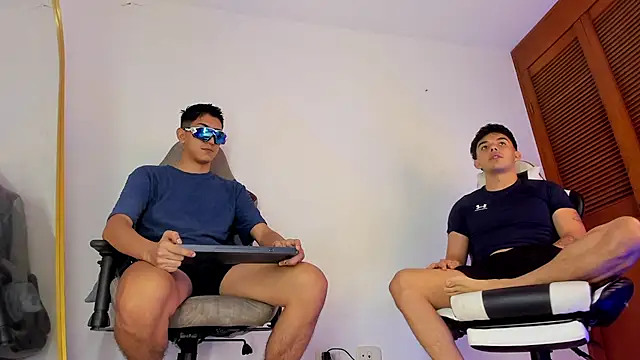 sotooliver3 online show from 5, 4, 2026
