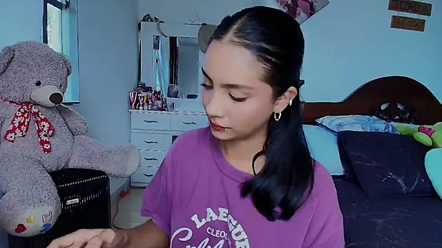 mia yireth online show from 3, 10, 2025