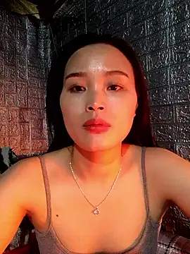 Lili lovely online show from 1, 12, 2025