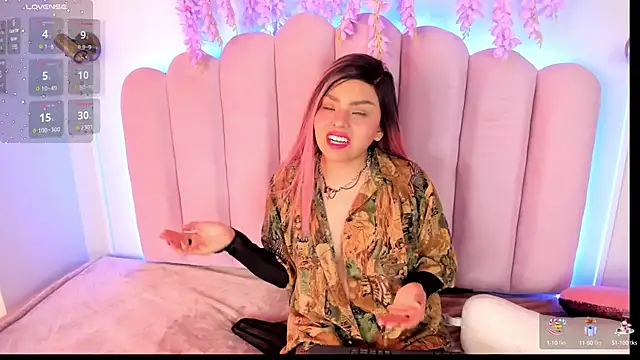 MissCandyliciouss online show from 16, 9, 2025