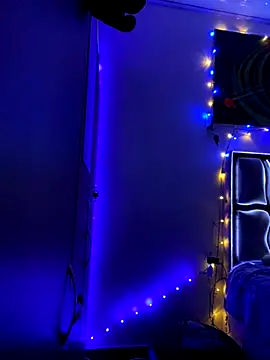 Nezuko-uWux online show from 9, 10, 2025