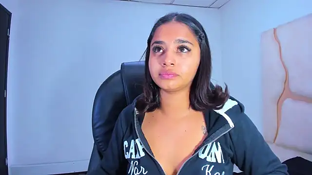 ScarletDoll online show from 26, 11, 2025