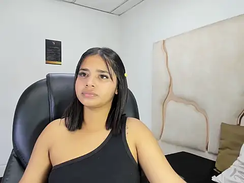 ScarletDoll online show from 31, 10, 2025