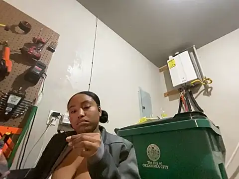 princesslivv online show from 13, 11, 2025