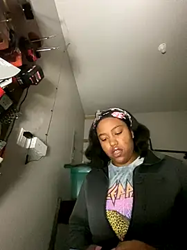 princesslivv online show from 27, 10, 2025