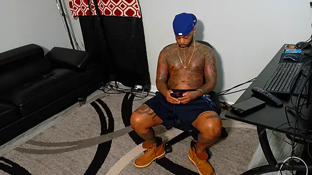 SLANGONDEMHOES online show from 9, 11, 2025