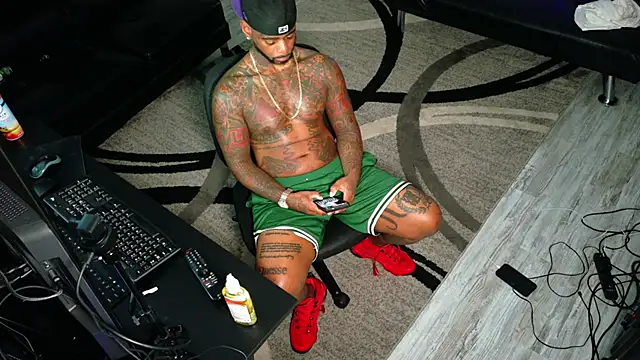 SLANGONDEMHOES online show from 15, 10, 2025