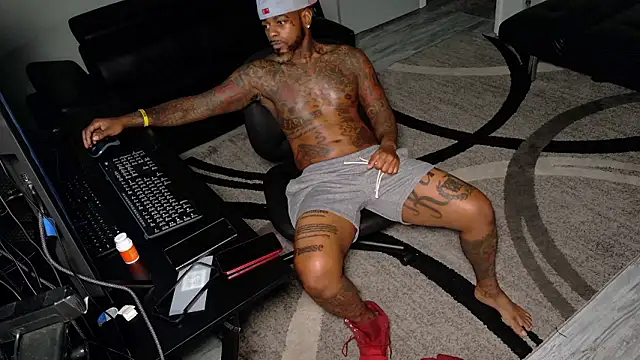 SLANGONDEMHOES online show from 18, 9, 2025