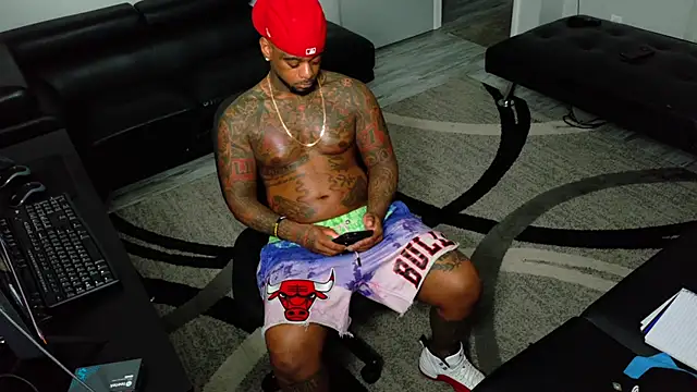 SLANGONDEMHOES online show from 12, 4, 2026