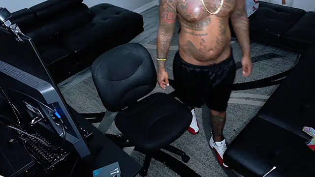 SLANGONDEMHOES online show from 13, 4, 2026