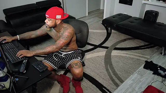 SLANGONDEMHOES online show from 22, 9, 2025