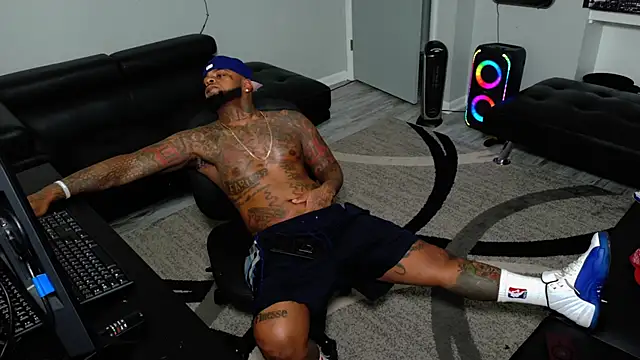 SLANGONDEMHOES online show from 8, 2, 2026