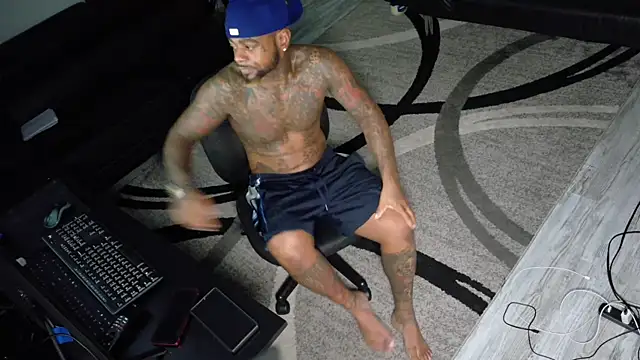 SLANGONDEMHOES online show from 12, 9, 2025