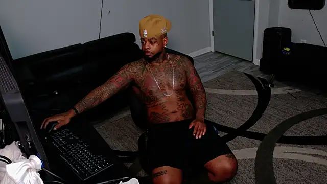 SLANGONDEMHOES online show from 4, 5, 2026