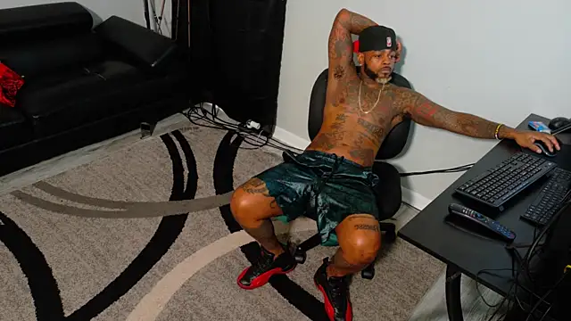 SLANGONDEMHOES online show from 10, 11, 2025