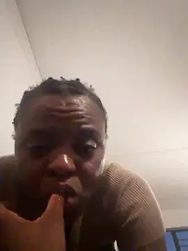 Angel Kitty96 online show from 16, 11, 2025