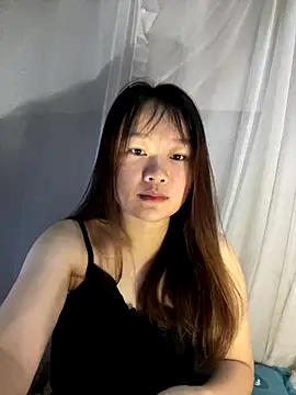 Hinne07 online show from 17, 11, 2025