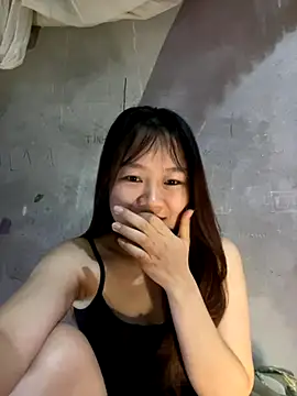 Hinne07 online show from 3, 12, 2025