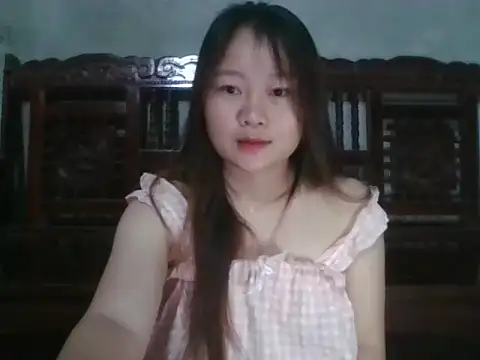 Hinne07 online show from 12, 9, 2025