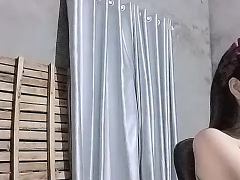 Siglemom sexy online show from 1, 11, 2025