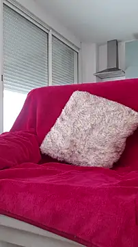 bailey mcvicar online show from 18, 4, 2026