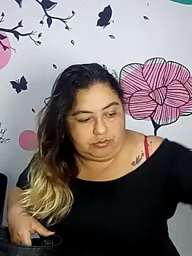 curvy diva  online show from 11, 10, 2025