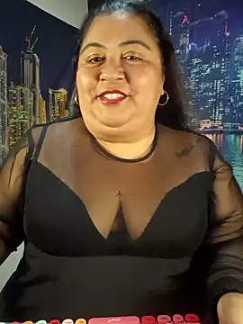 curvy diva  online show from 14, 4, 2026