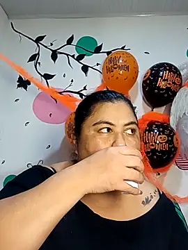 curvy diva  online show from 1, 11, 2025