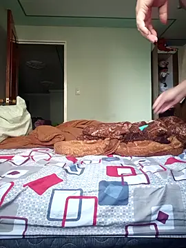 curvy diva  online show from 13, 11, 2025