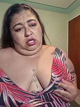 curvy diva  online show from 10, 3, 2026