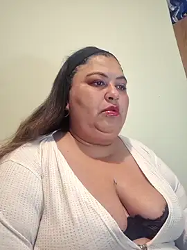 curvy diva  online show from 9, 2, 2026