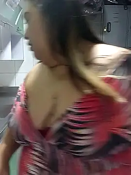 curvy diva  online show from 17, 12, 2025