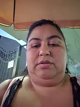 curvy diva  online show from 16, 10, 2025