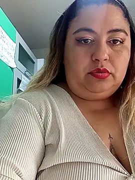 curvy diva  online show from 27, 9, 2025