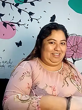 curvy diva  online show from 13, 10, 2025