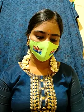 mini-queen online show from 15, 11, 2025