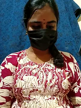 mini-queen online show from 7, 10, 2025