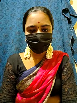 mini-queen online show from 6, 11, 2025