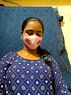 mini-queen online show from 20, 2, 2026