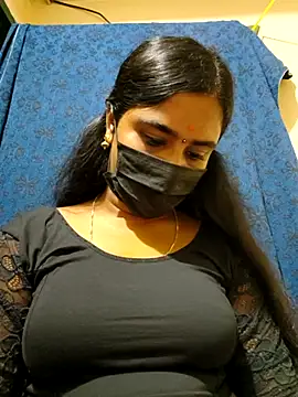 mini-queen online show from 18, 12, 2025