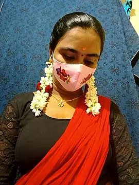 mini-queen online show from 12, 1, 2026