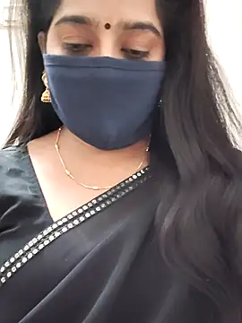 Snapshot of saritha29 chatting on 18, 7, 2026 saritha29 online show from 18, 7, 2026