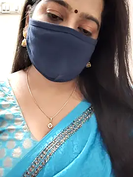 Snapshot of saritha29 chatting on 5, 6, 2026 saritha29 online show from 5, 6, 2026