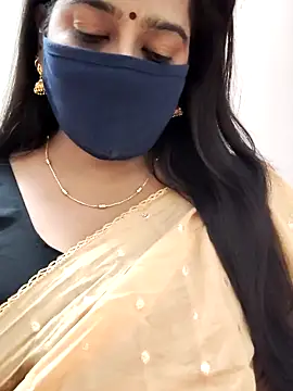 Snapshot of saritha29 chatting on 17, 6, 2026 saritha29 online show from 17, 6, 2026
