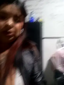 snow belle online show from 20, 9, 2025