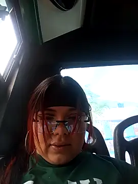 snow belle online show from 6, 10, 2025