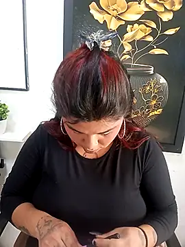 snow belle online show from 22, 9, 2025